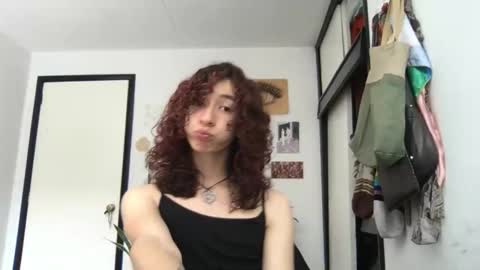 Snapshot of camille_delrey chatting on 04/09/26, 05:40 Camille online show from 04/09/26, 05:40