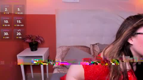 Snapshot of camille_eyes chatting on 04/02/26, 02:04 camille online show from 04/02/26, 02:04