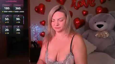Snapshot of camille_game chatting on 07/14/26, 09:36 Camille Game online show from 07/14/26, 09:36
