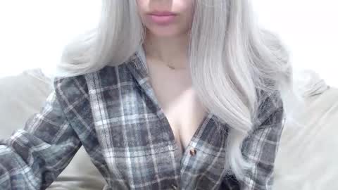 Snapshot of camillebunny chatting on 05/07/26, 02:28 CamilleBunny online show from 05/07/26, 02:28