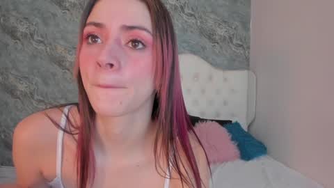 C A M I L L E N    Help me get to the top online show from 01/18/25, 07:48