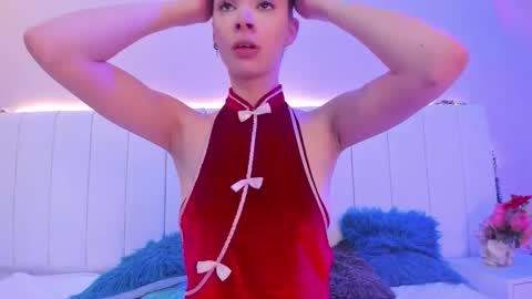 C A M I L L E N    Help me get to the top online show from 11/29/25, 10:35