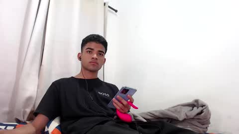 camillo_beischel_ online show from 09/16/25, 07:59