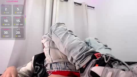 camillo_beischel_ online show from 10/05/25, 06:50