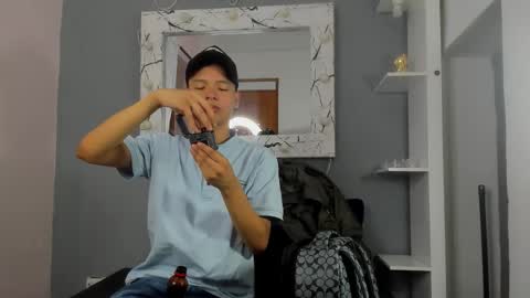 Snapshot of camillo_virgil chatting on 09/12/25, 10:48 Camillo Virgil online show from 09/12/25, 10:48