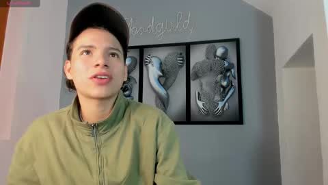 Snapshot of camillo_virgil chatting on 10/11/25, 10:47 Camillo Virgil online show from 10/11/25, 10:47