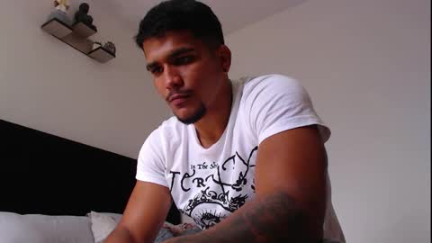 Snapshot of camilo_contre21 chatting on 11/05/25, 07:03 camilo_contre21 online show from 11/05/25, 07:03