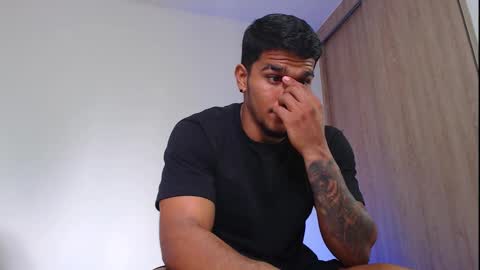 Snapshot of camilo_contre21 chatting on 11/17/25, 07:08 camilo_contre21 online show from 11/17/25, 07:08