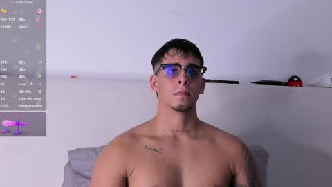   INDEPENDENT MODEL online show from 04/28/26, 12:31