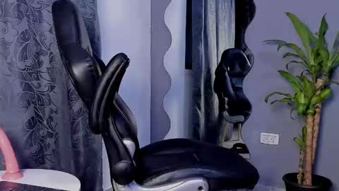 Camilo online show from 02/17/25, 12:54