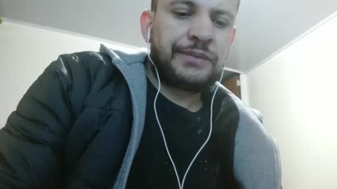 Snapshot of camiloking17 chatting on 02/13/25, 07:10 camilo online show from 02/13/25, 07:10