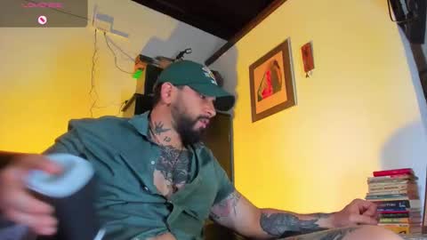 Snapshot of camilomayer chatting on 09/11/25, 03:56 Camilo online show from 09/11/25, 03:56