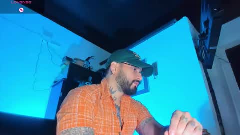 Snapshot of camilomayer chatting on 09/20/25, 11:55 Camilo online show from 09/20/25, 11:55