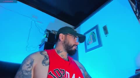 Snapshot of camilomayer chatting on 10/15/25, 03:45 Camilo online show from 10/15/25, 03:45