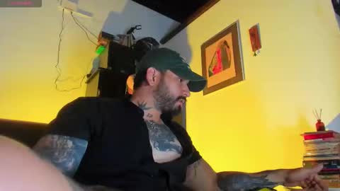 Snapshot of camilomayer chatting on 11/11/25, 03:45 Camilo online show from 11/11/25, 03:45