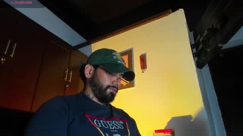 Snapshot of camilomayer chatting on 02/20/26, 04:07 Camilo online show from 02/20/26, 04:07