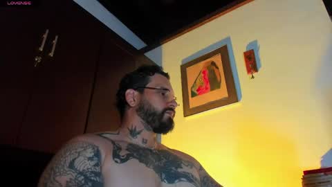 Snapshot of camilomayer chatting on 04/22/26, 04:52 Camilo online show from 04/22/26, 04:52