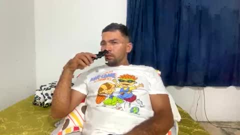 camilor_30 online show from 09/30/25, 11:54