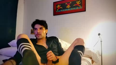 camilo online show from 02/09/25, 09:16