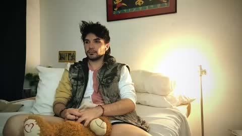 camilo online show from 02/13/25, 10:44