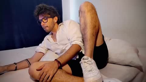 camilo online show from 02/24/25, 04:04