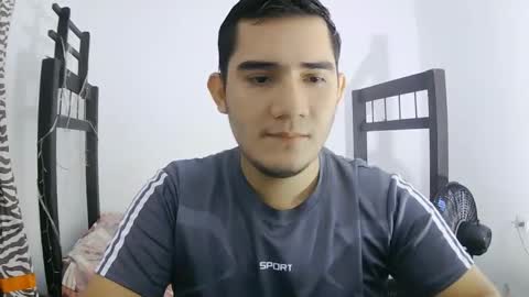 Camilowhite  online show from 10/06/25, 03:53