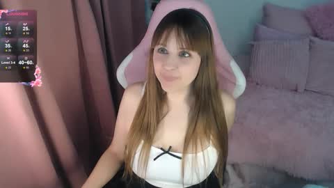  Nicole   online show from 02/03/26, 12:20