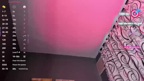 Snapshot of camix2003 chatting on 10/30/25, 06:52 camix2003 online show from 10/30/25, 06:52