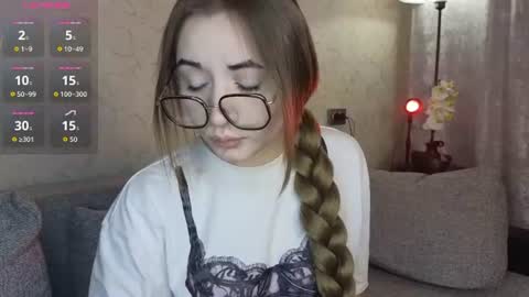 Snapshot of camiyafai chatting on 06/16/26, 07:05 Julia online show from 06/16/26, 07:05