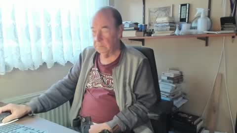 Snapshot of cammee chatting on 12/09/24, 09:28 Cammee online show from 12/09/24, 09:28