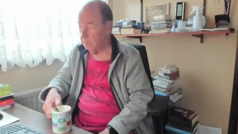 Snapshot of cammee chatting on 03/01/25, 12:01 Cammee online show from 03/01/25, 12:01