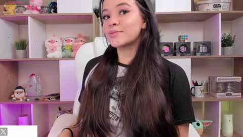   Lets reach 200 thumbs up  online show from 12/12/24, 12:33