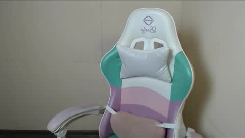 Snapshot of cammila_horn chatting on 10/28/25, 07:01 cammila horn online show from 10/28/25, 07:01