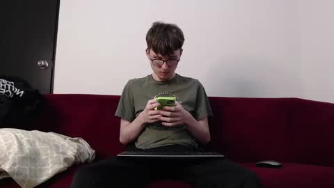       online show from 09/21/25, 08:05