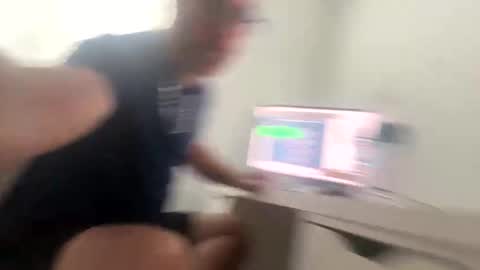 Snapshot of camnale chatting on 09/11/25, 12:16 Cam n Ale online show from 09/11/25, 12:16