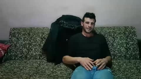 Snapshot of camshow22cm chatting on 12/25/24, 09:00 FREMAN online show from 12/25/24, 09:00