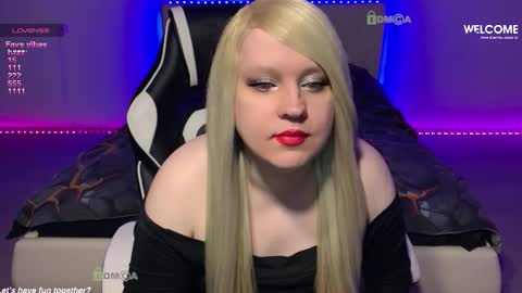 Snapshot of camsmiley chatting on 03/17/26, 12:30 Miley online show from 03/17/26, 12:30