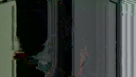 Snapshot of camunication chatting on 09/18/25, 09:22 camunication online show from 09/18/25, 09:22