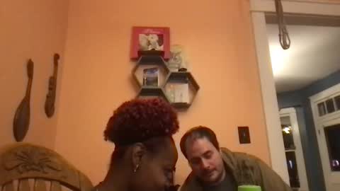 camunity online show from 04/01/26, 01:28