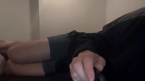 Snapshot of canadianboy204 chatting on 10/19/25, 04:13 canadianboy204 online show from 10/19/25, 04:13