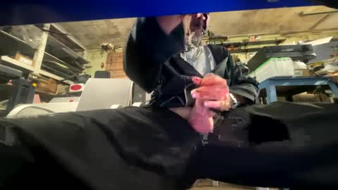 Chris online show from 09/27/25, 08:25