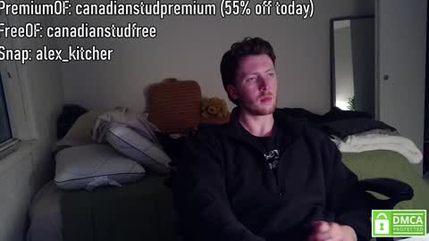 Snapshot of canadianstud18 chatting on 01/04/25, 04:23 Devon online show from 01/04/25, 04:23