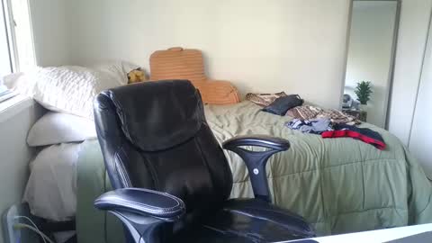 Snapshot of canadianstud18 chatting on 01/09/25, 08:44 Devon online show from 01/09/25, 08:44