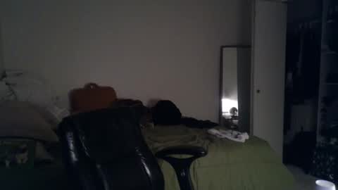 Snapshot of canadianstud18 chatting on 01/17/25, 03:34 Devon online show from 01/17/25, 03:34