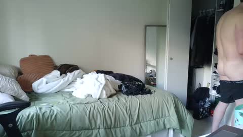 Snapshot of canadianstud18 chatting on 01/17/25, 05:51 Devon online show from 01/17/25, 05:51