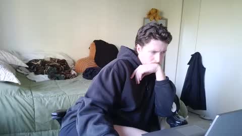 Snapshot of canadianstud18 chatting on 01/21/25, 05:41 Devon online show from 01/21/25, 05:41