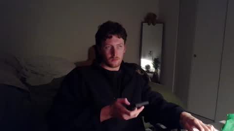 Snapshot of canadianstud18 chatting on 01/24/25, 02:28 Devon online show from 01/24/25, 02:28