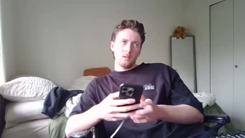 Snapshot of canadianstud18 chatting on 01/29/25, 08:56 Devon online show from 01/29/25, 08:56