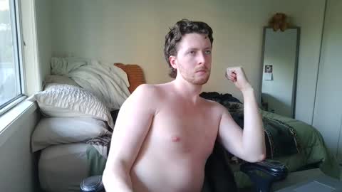 Snapshot of canadianstud18 chatting on 02/07/25, 12:42 Devon online show from 02/07/25, 12:42