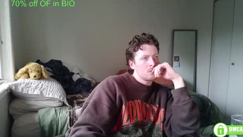 Snapshot of canadianstud18 chatting on 02/19/25, 12:57 Devon online show from 02/19/25, 12:57